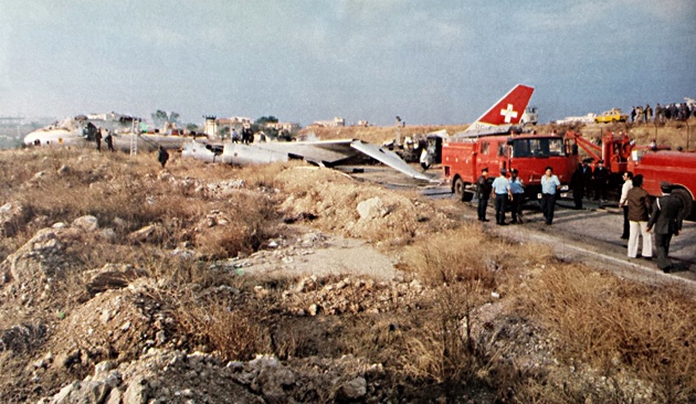 Η συντριβή του αεροπλάνου στην… Γλυφάδα που έκρυβε στα «σπλάχνα» του το πιο επικίνδυνο φορτίο