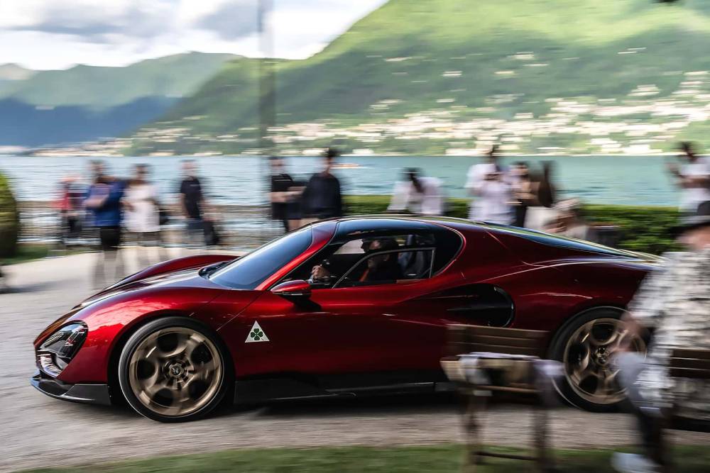 Alfa Romeo: «Πάρτε SUV για να δείτε νέo sportscar»