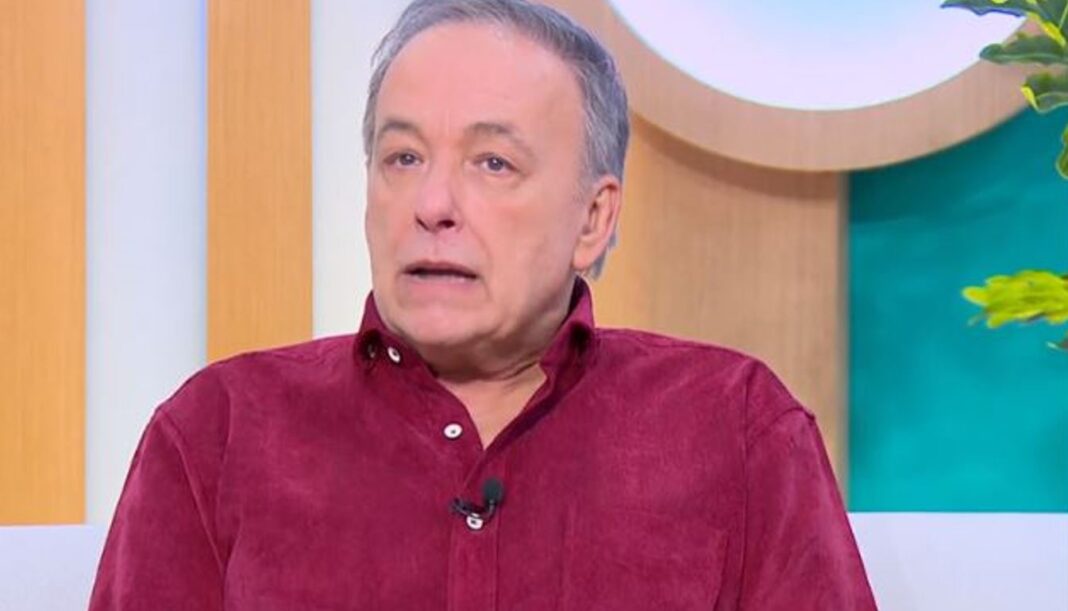 andreas-mikroutsikos