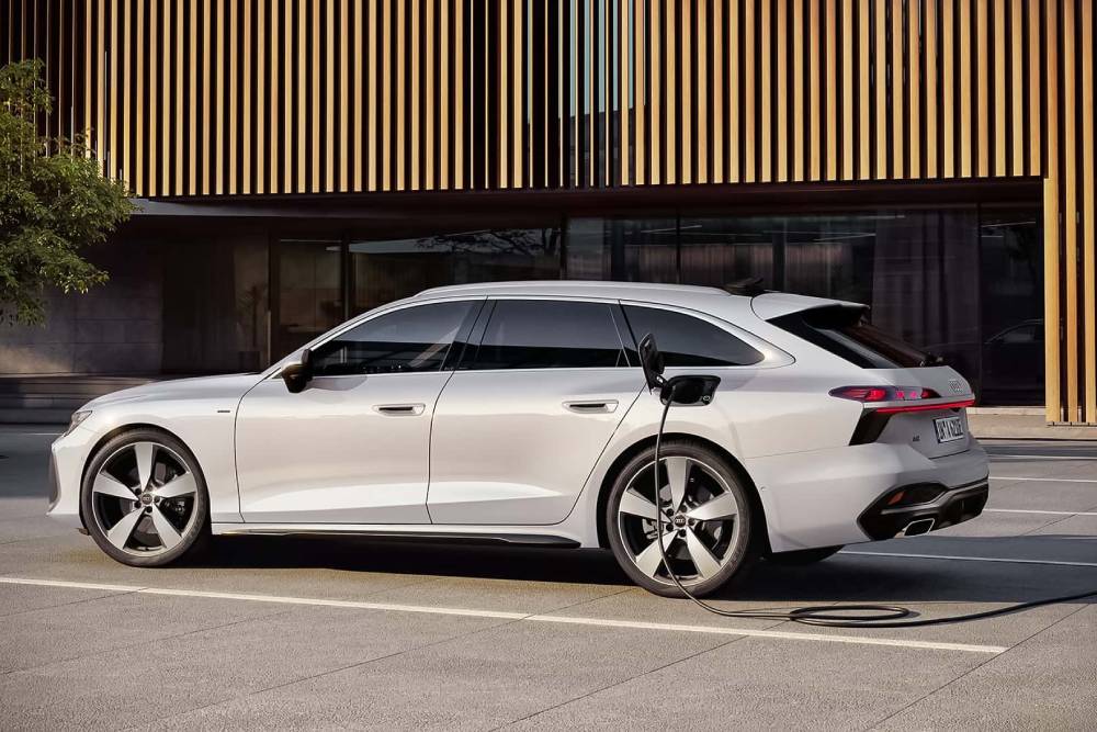 Νέα Audi A6 PHEV πάνε «στη μούγγα» ως 111 χλμ.