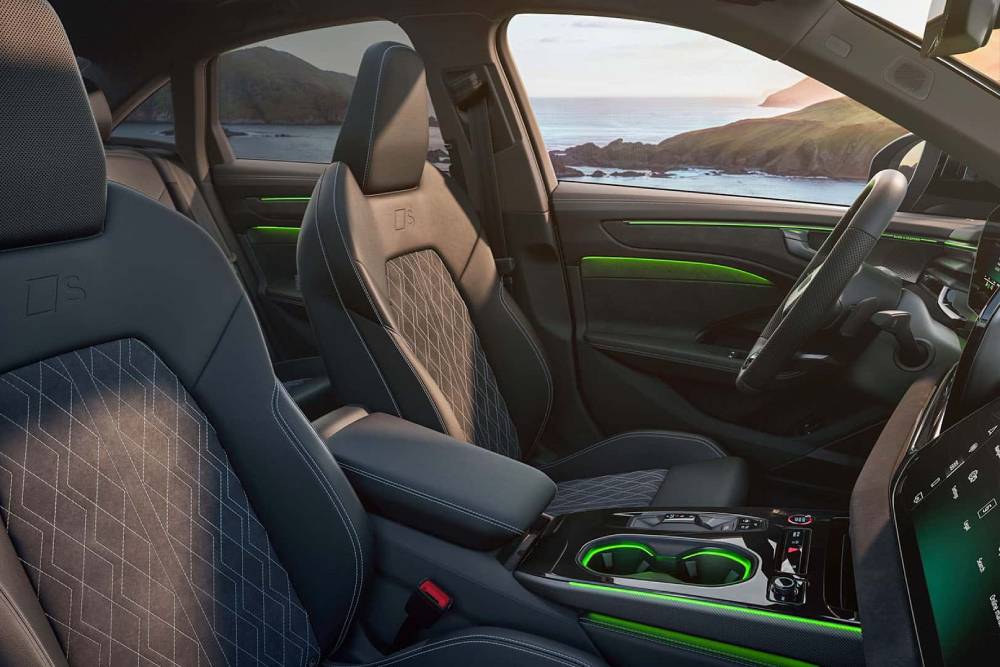 Νέα Audi A6 PHEV πάνε «στη μούγγα» ως 111 χλμ.