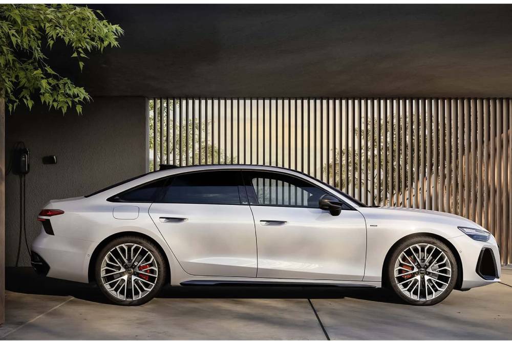 Νέα Audi A6 PHEV πάνε «στη μούγγα» ως 111 χλμ.