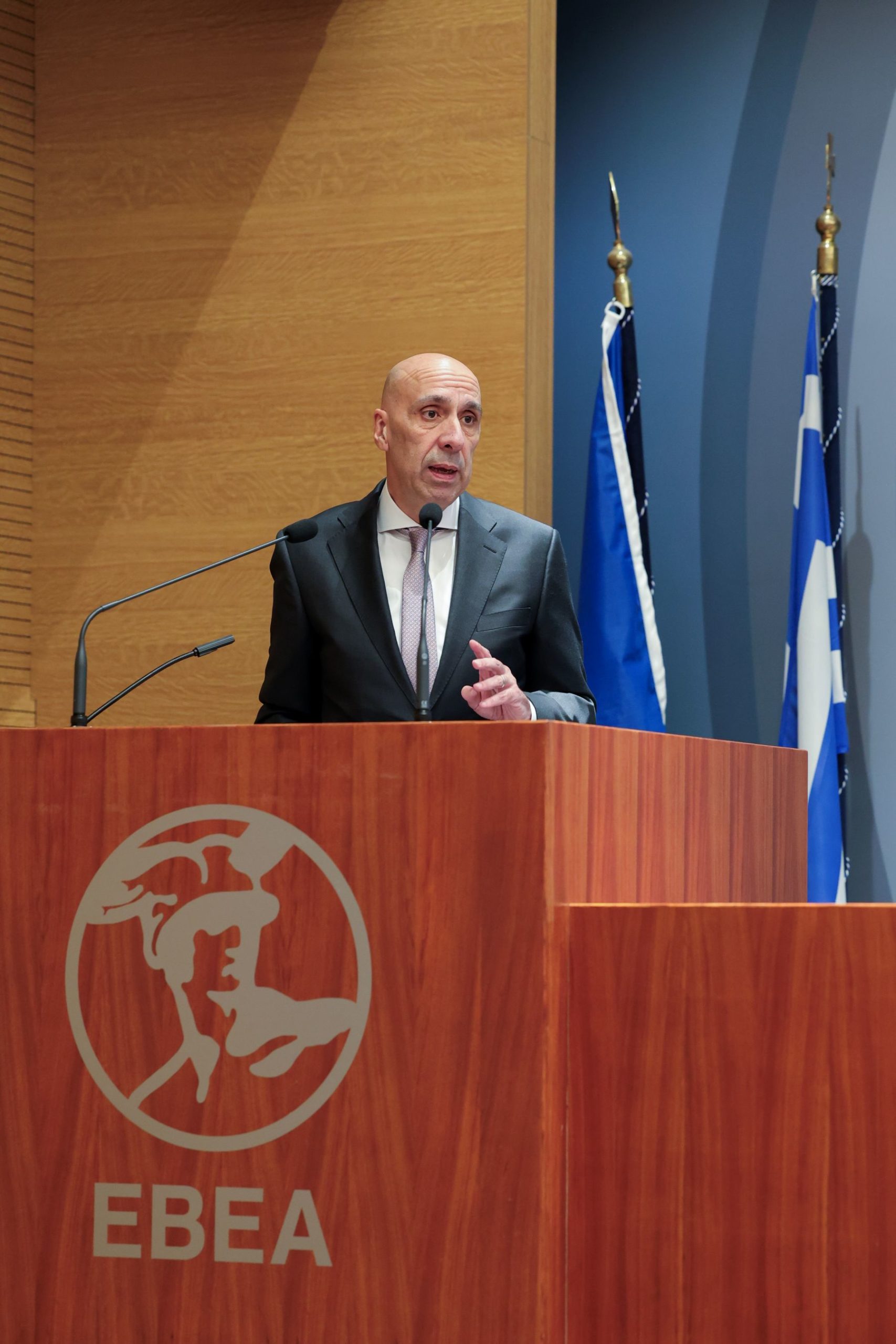 Γιάννης Μπρατάκος στο ΔΣ ΕΒΕΑ, παρουσία της Όλγας Κεφαλογιάννη: «Κατεπείγουσα ανάγκη για καινοτόμο, στρατηγικό μοντέλο τουριστικής ανάπτυξης»