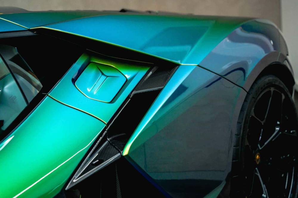 Η Lamborghini Revuelto που μεταμορφώνει την εμφάνισή της