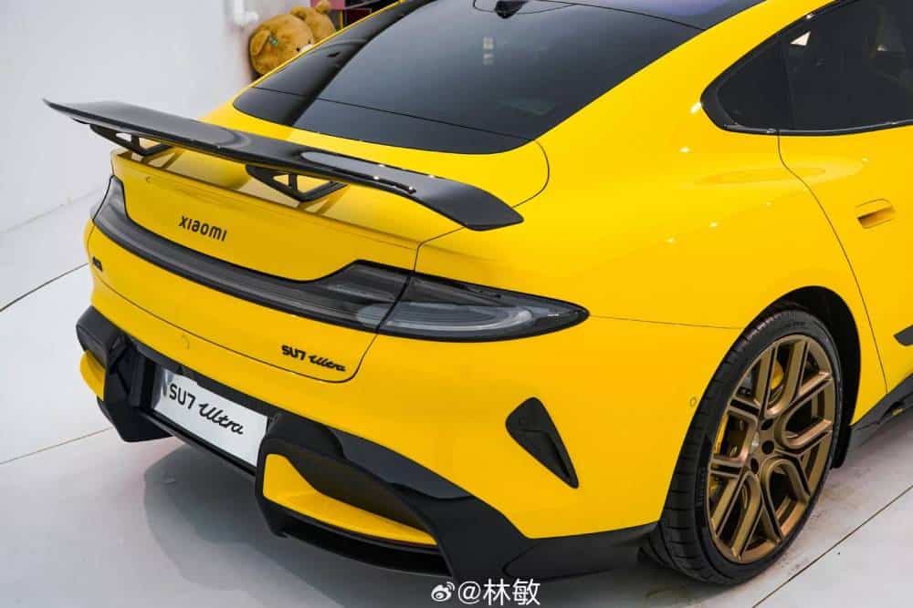 Εξοργισμένοι οι πελάτες με το υπερ-Xiaomi των 1.500 ίππων