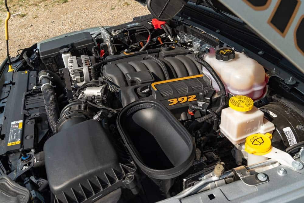 Ανίκητο τέρας της φύσης το Jeep Wrangler V8