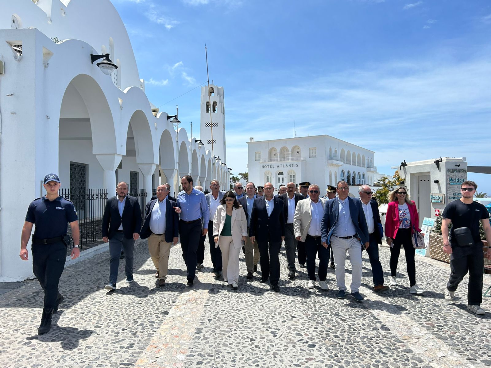 Αυτοψία Κεφαλογιάννη στη Σαντορίνη: «Προχωράμε με βάση τα επιστημονικά δεδομένα, με στόχο την ασφάλεια πολιτών και επισκεπτών»