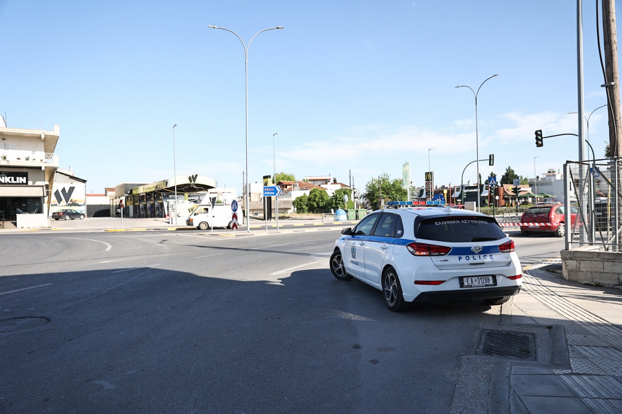 Λάρισα: Συναγερμός για βόμβα σε τραπεζικά υποκαταστήματα, αστραπιαία επέμβαση των Αρχών 2 Λάρισα