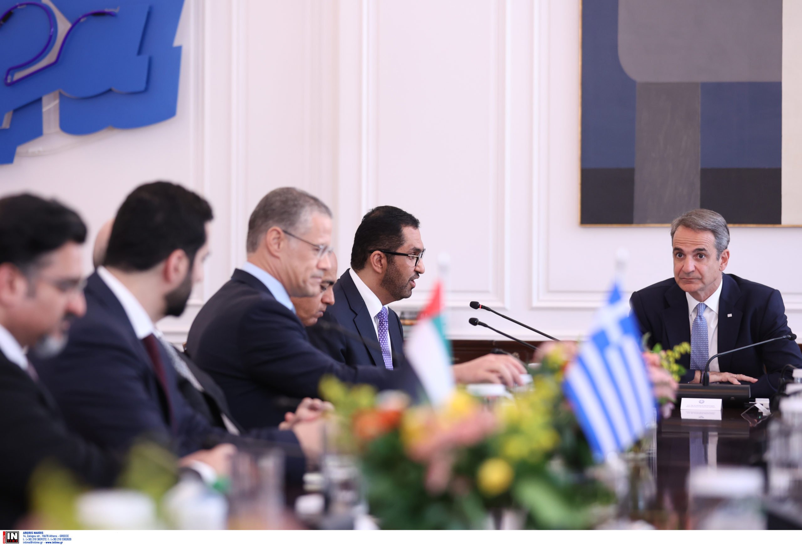 Μητσοτάκης: Συνάντηση με τον υπουργό Βιομηχανίας των ΗΑΕ – Ισχυρή δέσμευση για ενίσχυση της οικονομικής και επενδυτικής συνεργασίας