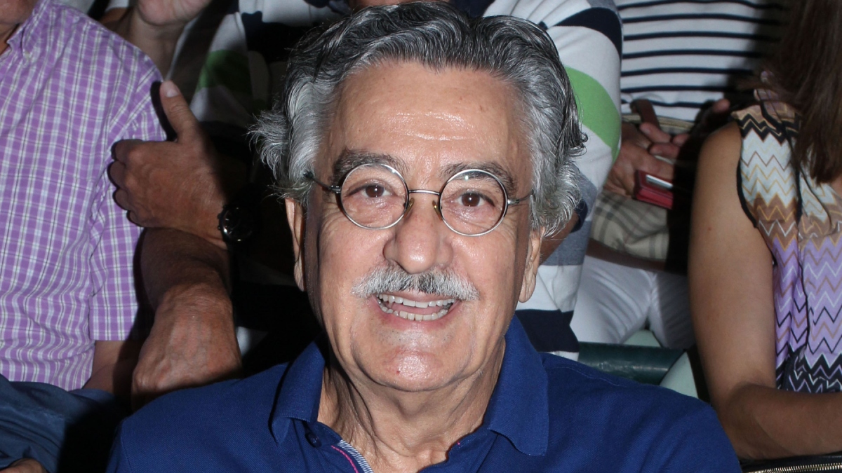 Νίκος Γαλανός: Οι έρωτες, ο αρραβώνας με την Κάτια Δανδουλάκη, η Αλίκη Βουγιουκλάκη, η Μπέτυ Λιβανού και η συγκλονιστική εξομολόγηση για την ατεκνία του 8 Νίκος Γαλανός