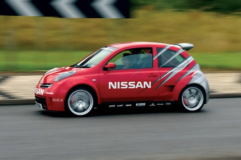 Η Nissan αναβιώνει το θρυλικό Micra με V6 κινητήρα