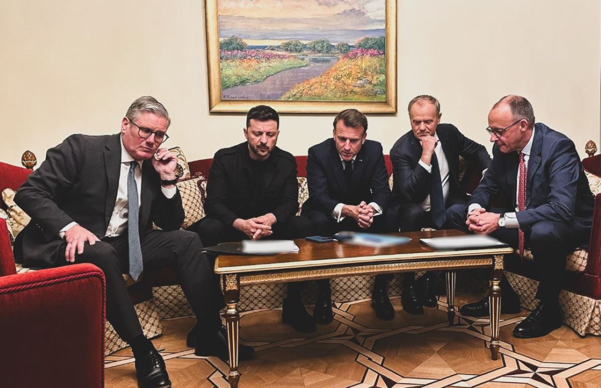Ουκρανία: Με το τελεσίγραφο η Ευρώπη επιχειρεί να αποκαλύψει το παιχνίδι του Πούτιν – Τι κρύβει η αλλαγή στρατηγικής του Βερολίνου 5 Κιρ Στάρμερ Βολοντίμιρ Ζελένσκι Εμανουέλ Μακρόν Ντόναλντ Τουσκ Φρίντριχ Μερτς