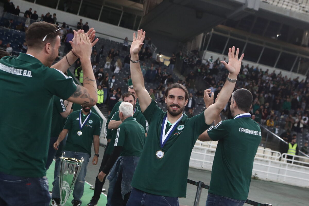 Οι παίκτες της ομάδας βόλεϊ του Παναθηναϊκού
