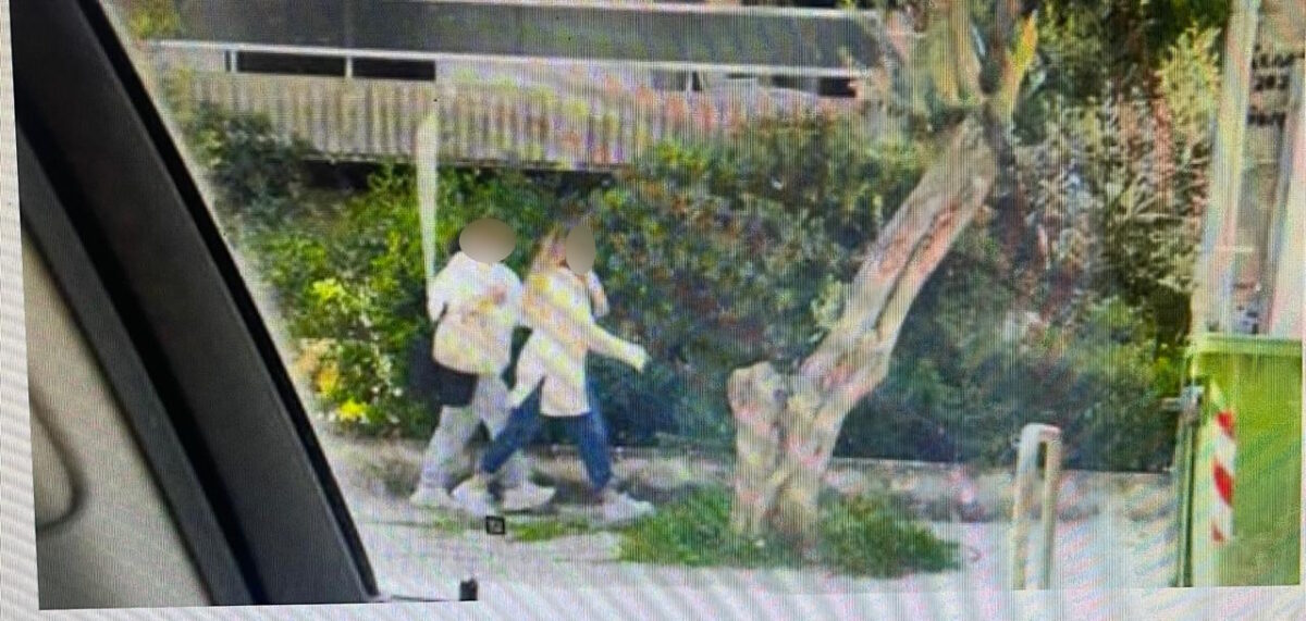 Χειροπέδες σε συμμορία ζευγαριών με πολυτελή οχήματα που λεηλατούσε κατοικίες στην Αττική – Βίντεο και φωτογραφίες από τη δράση τους 18 Μέλη συμμορίας