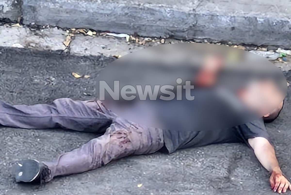 Χαλάνδρι: Η δραματική στιγμή που ο 49χρονος κείτεται αιμόφυρτος στο οδόστρωμα λίγα λεπτά μετά το τροχαίο όπου παρέσυρε 3 άτομα σε στάση 2 Ο 49χρονος που αυτοτραυματίστηκε στο Χαλάνδρι