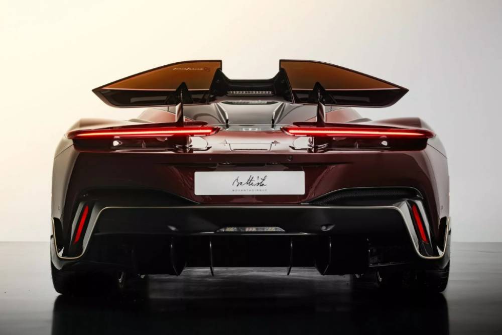 Ο Pininfarina εκτοξεύεται στα 95 χρόνια με 2.000 άγρια άλογα