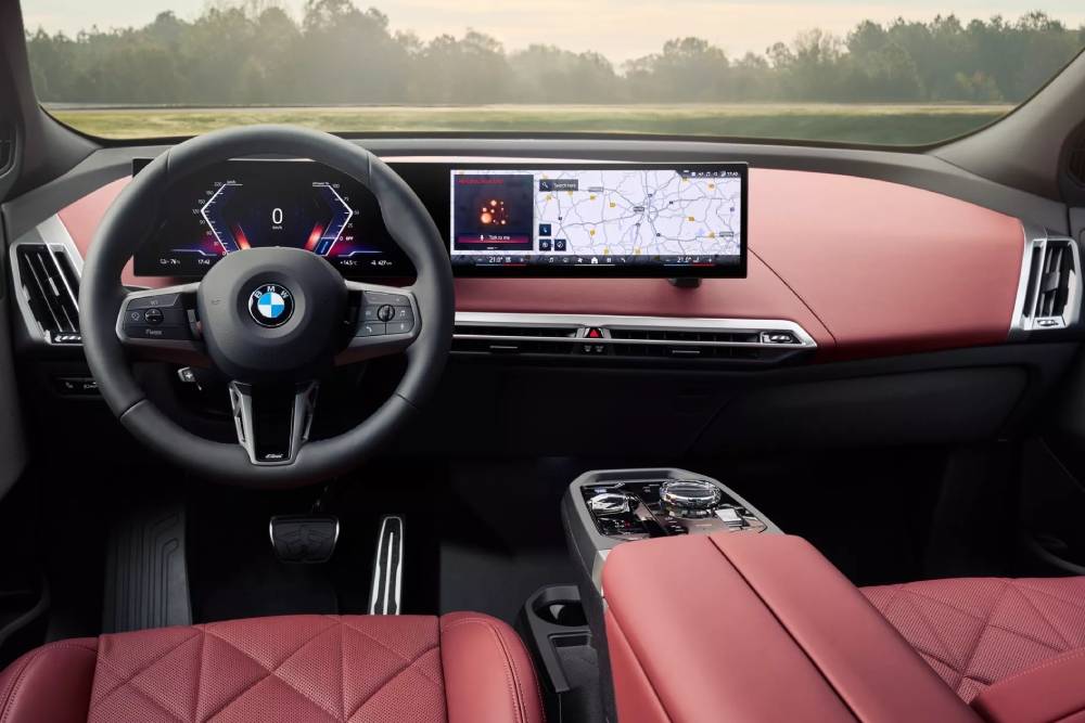 Στην Ελλάδα αποβιβάζεται το εντυπωσιακό BMW iX
