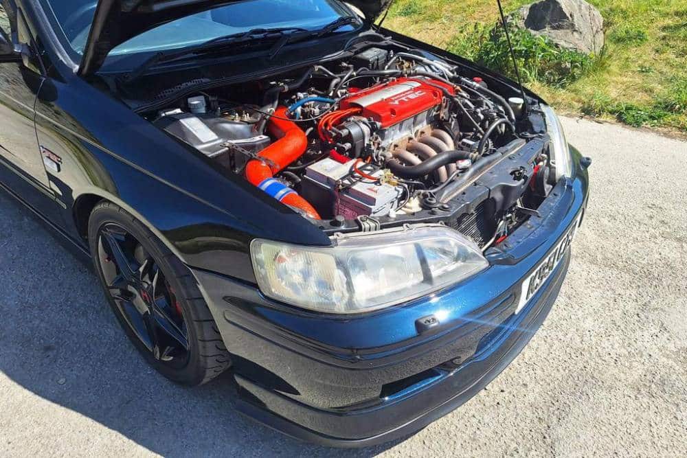 Οικογενειακή περιπέτεια με το εκρηκτικό Honda Accord Euro R