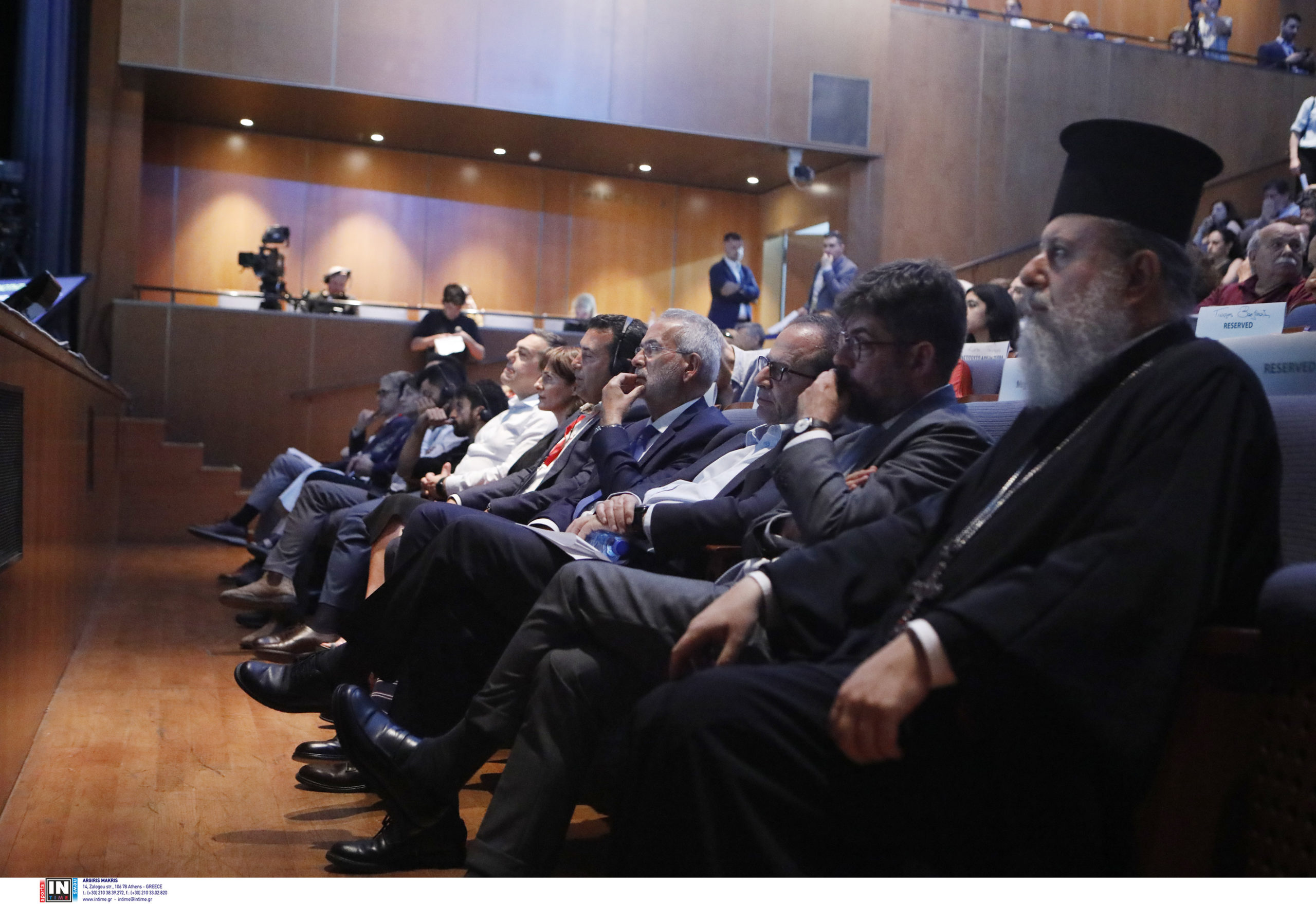 Αλέξης Τσίπρας: Επιτακτική ανάγκη ενός νέου πατριωτισμού ενάντια στην ολιγαρχία και την κλεπτοκρατία – Τα ηχηρά ονόματα στη 2η Διεθνή Διάσκεψη