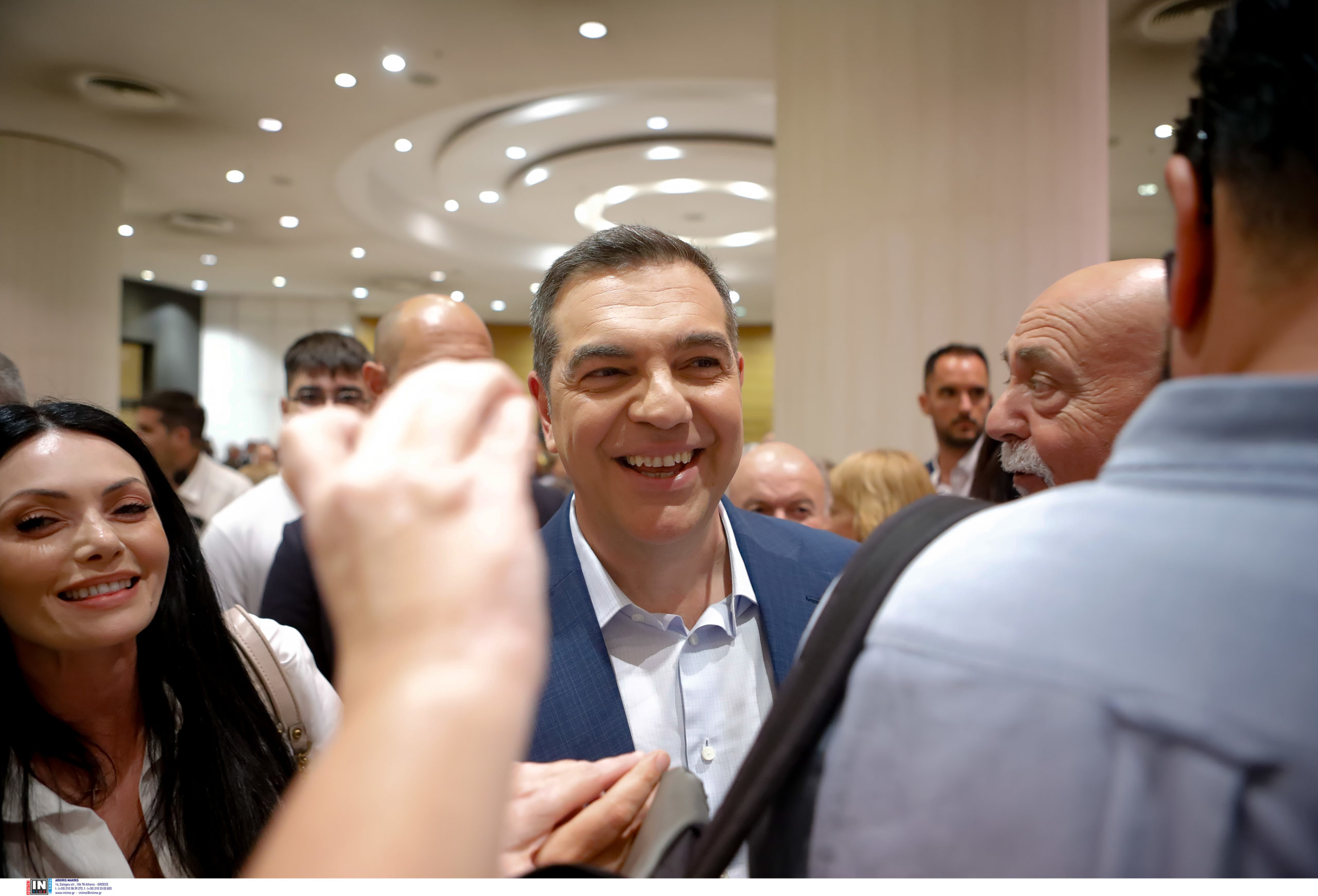 Αλέξης Τσίπρας: Επιτακτική ανάγκη ενός νέου πατριωτισμού ενάντια στην ολιγαρχία και την κλεπτοκρατία – Τα ηχηρά ονόματα στη 2η Διεθνή Διάσκεψη