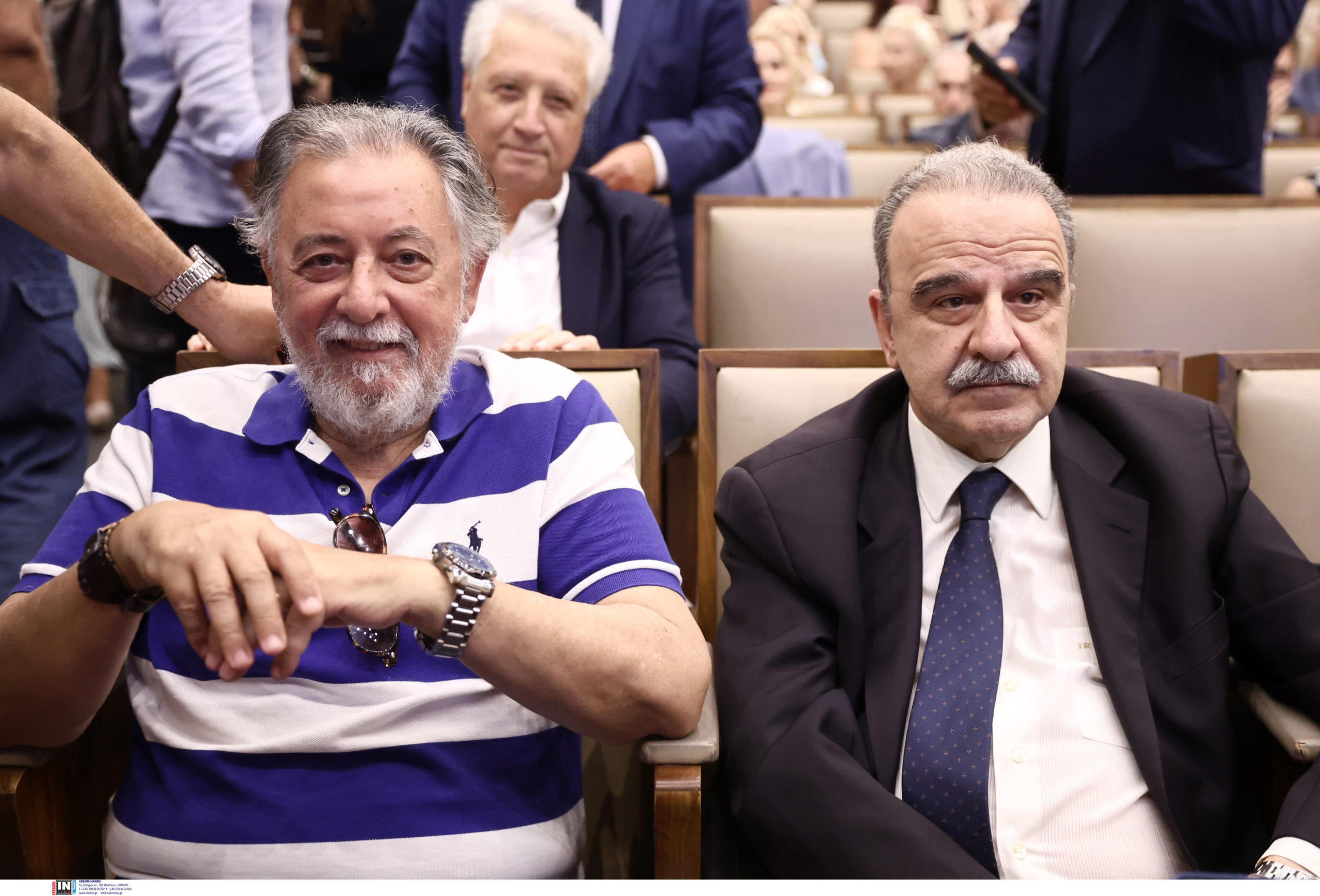 Η ηχηρή συνάντηση Καραμανλή – Σαμαρά, η κριτική για τα εθνικά θέματα και τα "καρφιά" κατά της κυβέρνησης