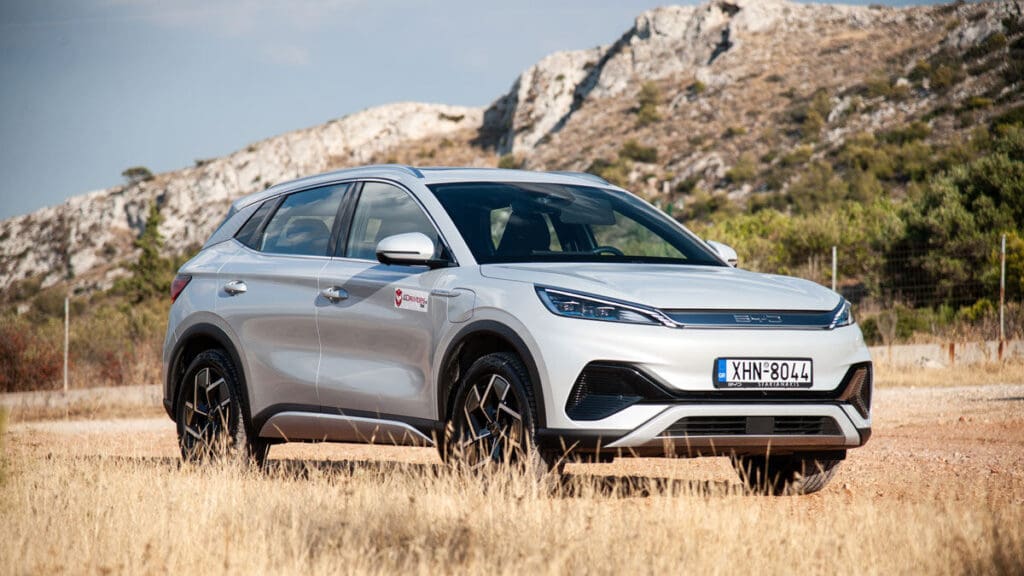 Ακόμα πιο χαμηλές τιμές στα BYD με όφελος έως €8.000 13 Δοκιμή: BYD Atto 3. Με «Αndroid 13.1» στον καύσωνα της κατηγορίας