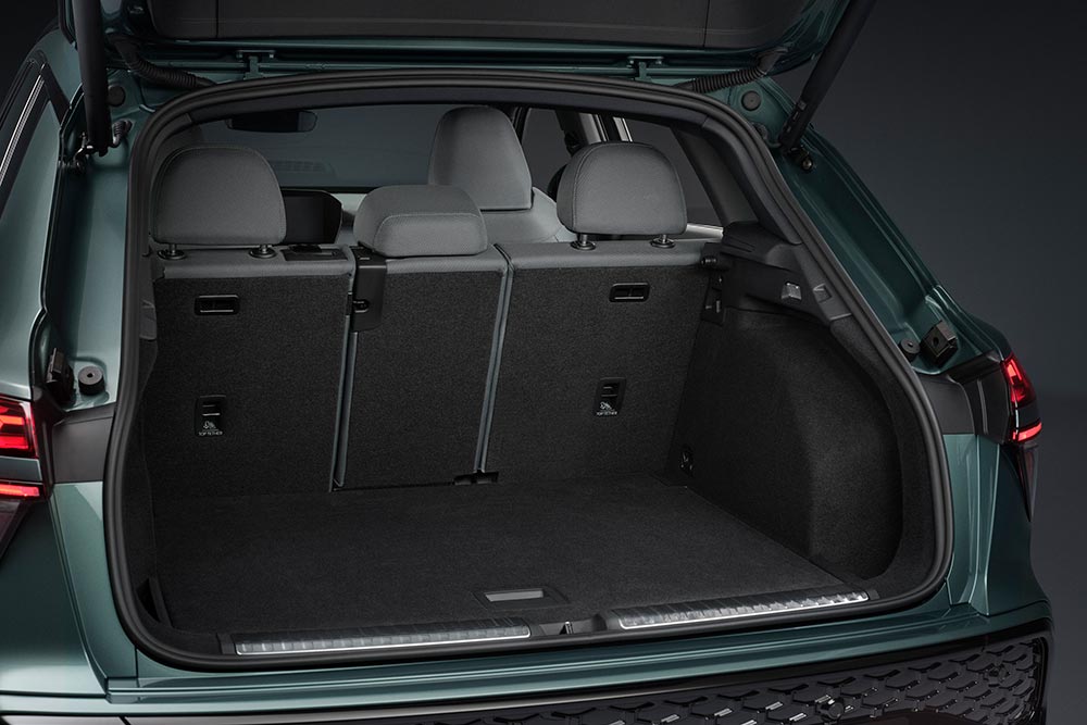 Νέο Audi Q3 κατακτά το θρόνο των premium SUV