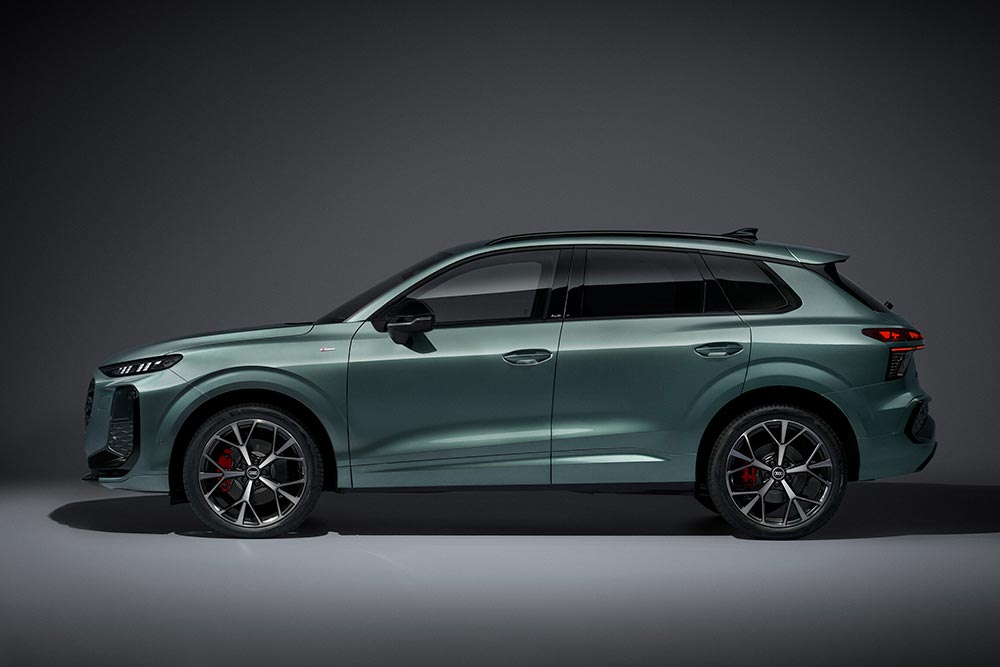 Νέο Audi Q3 κατακτά το θρόνο των premium SUV