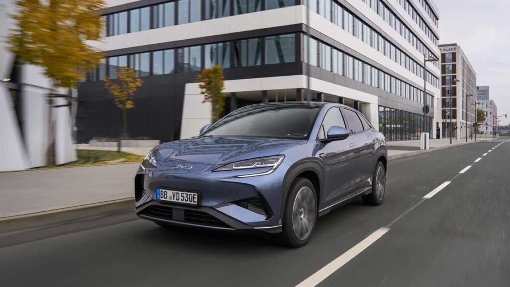 Ακόμα πιο χαμηλές τιμές στα BYD με όφελος έως €8.000 16 Ακόμα πιο χαμηλές τιμές στα BYD με όφελος έως €8.000