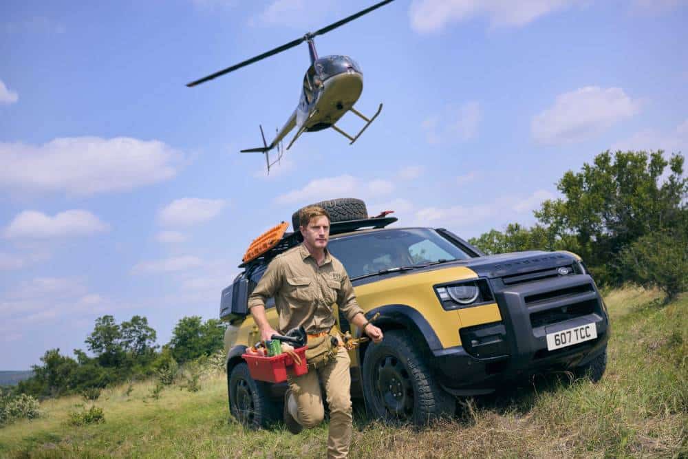 Νέο Land Rover Defender κατακτά την περιπέτεια του Camel Trophy