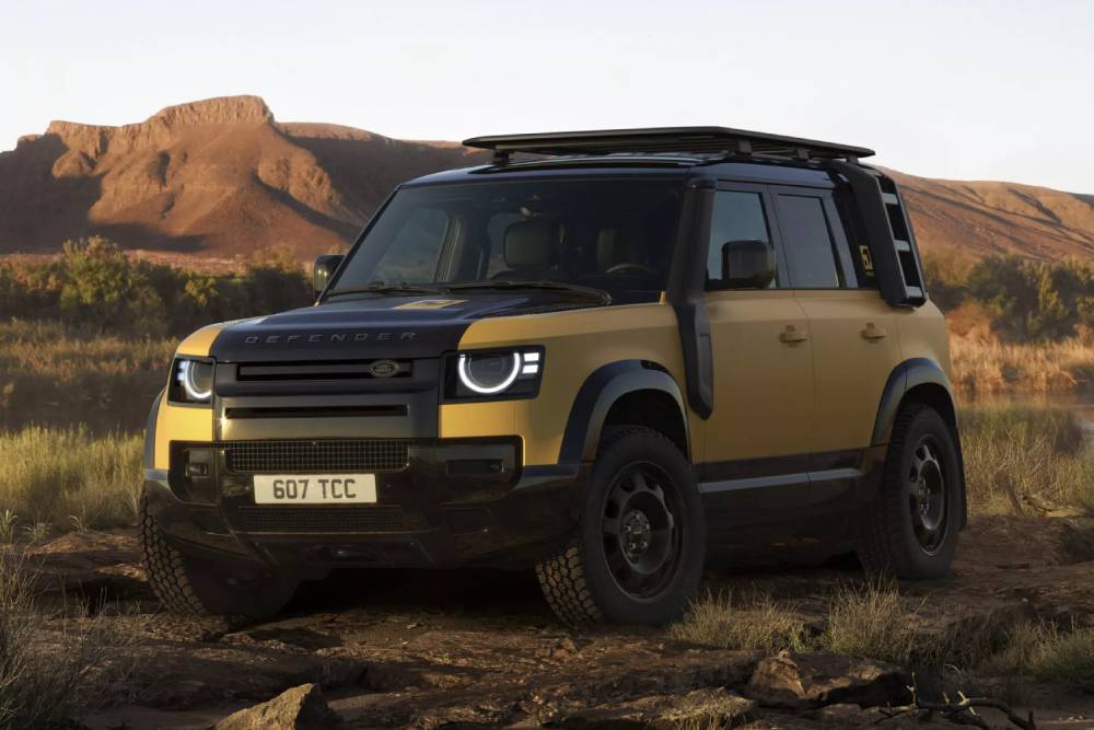 Νέο Land Rover Defender κατακτά την περιπέτεια του Camel Trophy