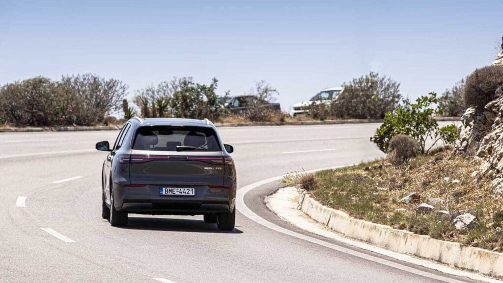 Πρεμιέρα του Geely EX5 στην Ελλάδα. Οι ωραιότερες εικόνες 12 Geely Ελλάδα
