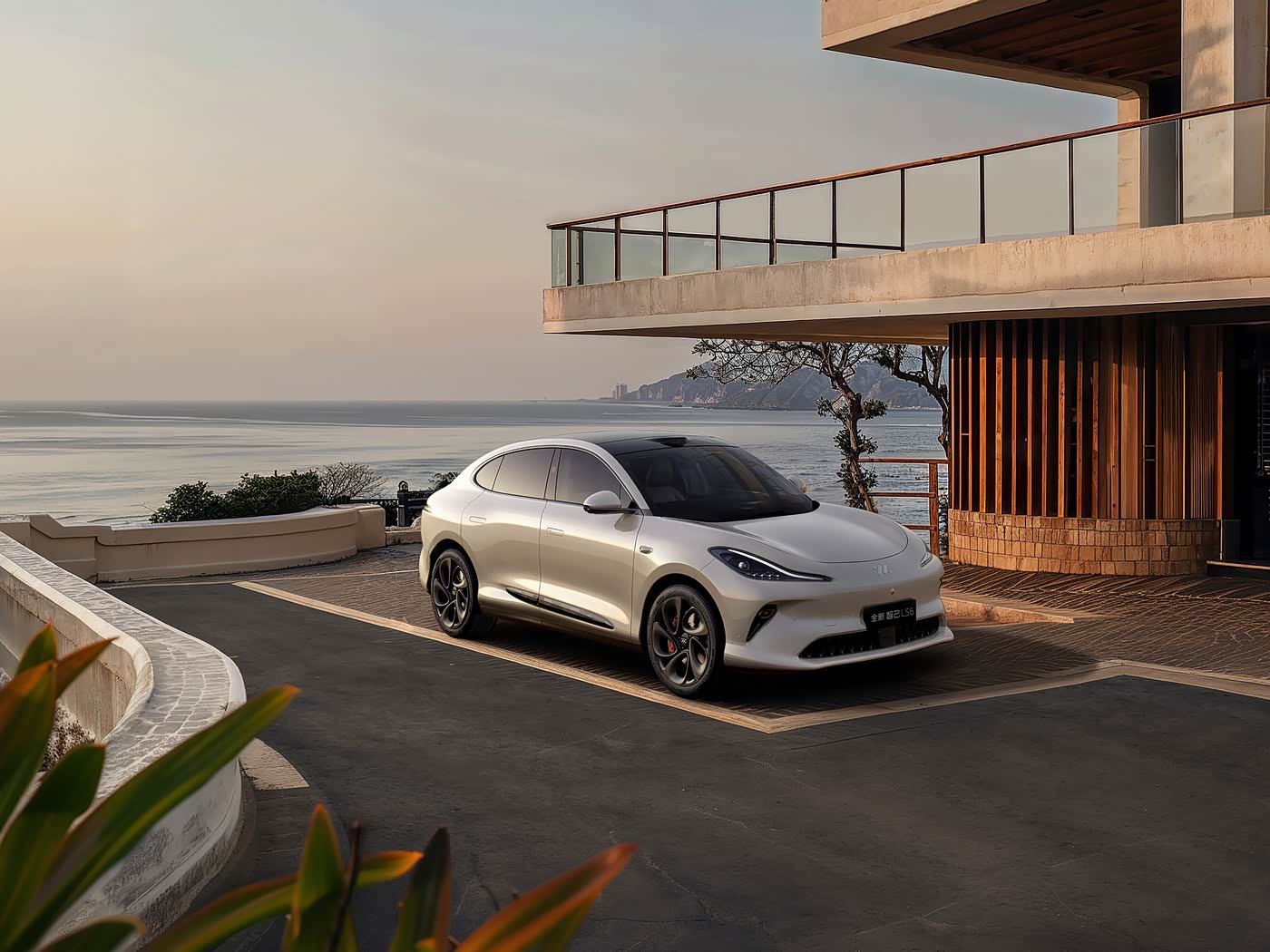 Η MG Motor στοχεύει κι αυτή το Tesla Model Y 7 MG IM6