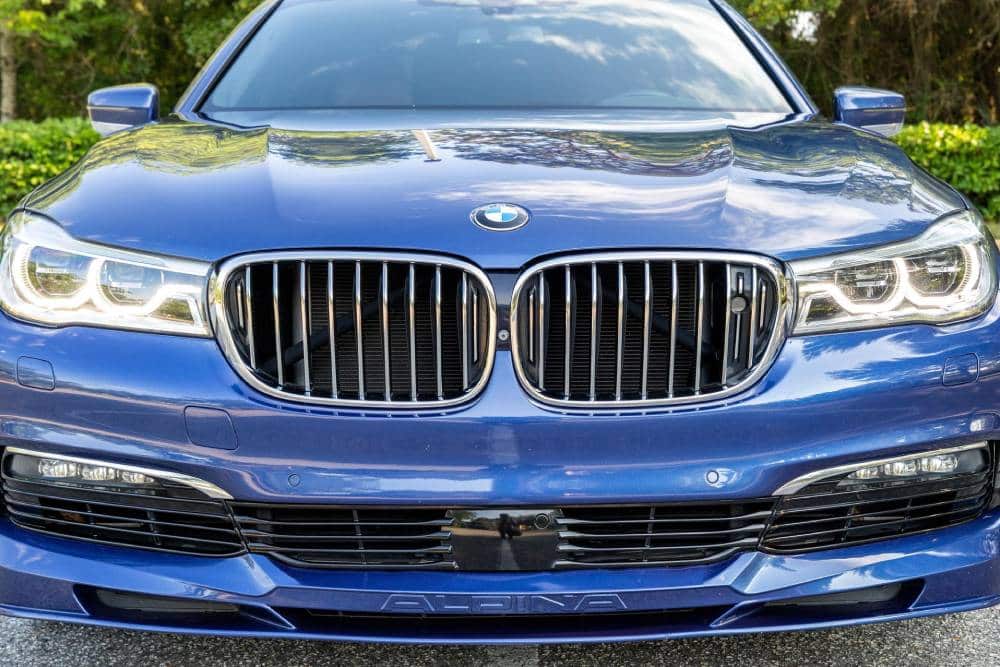 Γκάζια κλάσης με Alpina B7 xDrive 600 ίππων