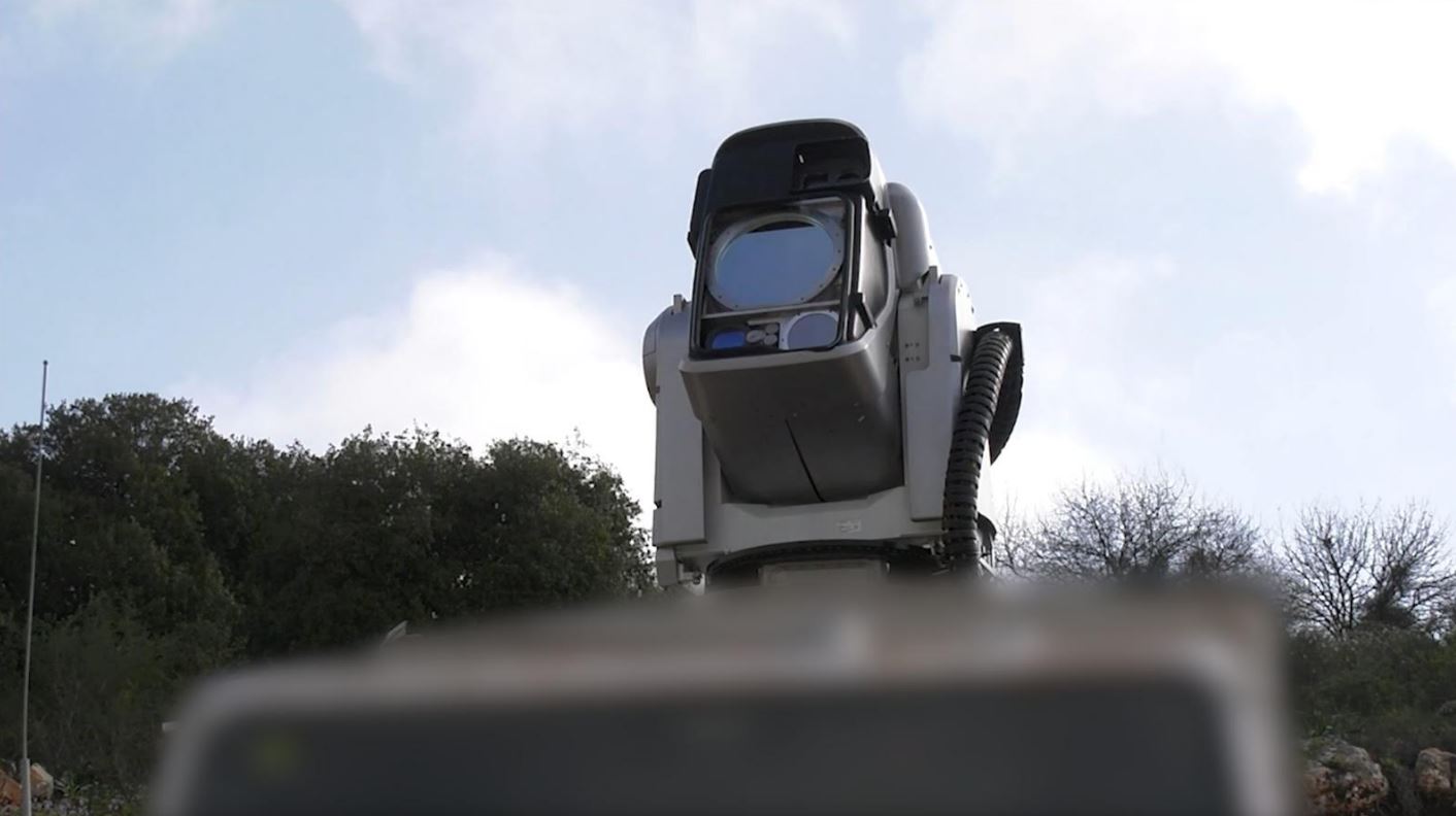Κατάρριψη drones με λέιζερ: Η επαναστατική τεχνολογία που διεκδικεί η Ελλάδα – ΦΩΤΟ και ΒΙΝΤΕΟ