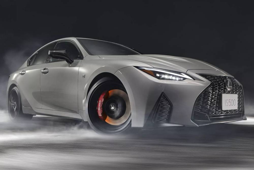 V8 αποθέωση με το εκρηκτικό Lexus IS 500 Climax