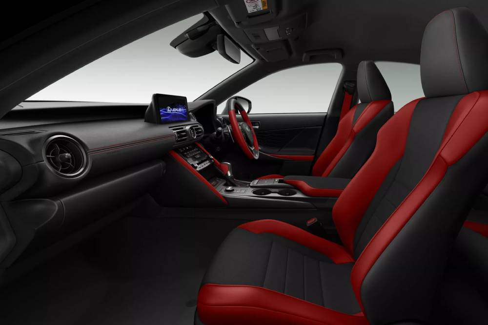 V8 αποθέωση με το εκρηκτικό Lexus IS 500 Climax