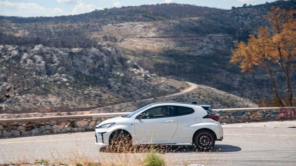 Πακέτο εργοστασιακής αναβάθμισης για τα GR Yaris (Gen1). Αξίζει τελικά; 10 4Driver's cars: Οδηγώντας Delta HF Integrale και GR Yaris