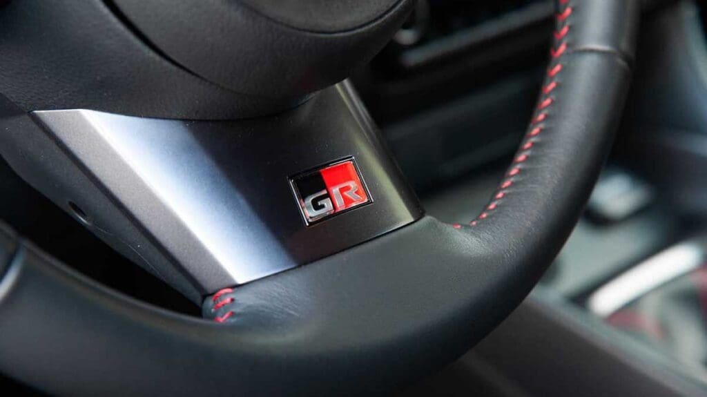 Πακέτο εργοστασιακής αναβάθμισης για τα GR Yaris (Gen1). Αξίζει τελικά; 8 4Driver's cars: Οδηγώντας Delta HF Integrale και GR Yaris
