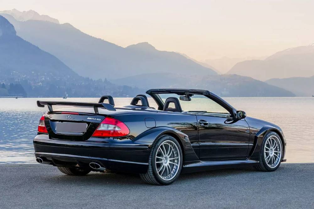 Ακαταμάχητος πειρασμός η Mercedes CLK DTM AMG