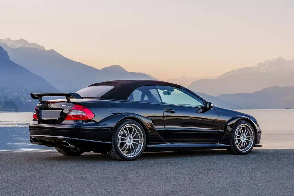 Ακαταμάχητος πειρασμός η Mercedes CLK DTM AMG