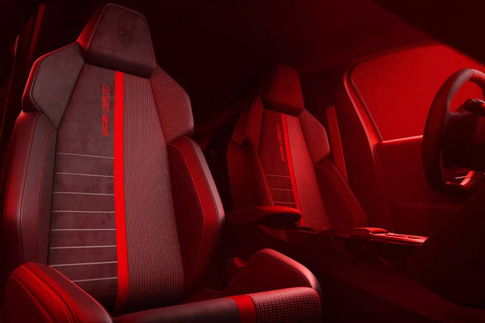 Η αναγέννηση: Νέο Peugeot E-208 GTi εκτοξεύεται με 280 άλογα
