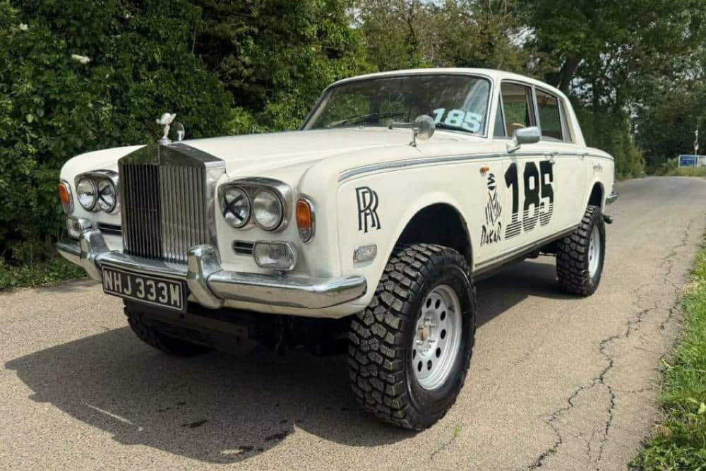 Εντυπωσιακή σύζευξη Rolls-Royce και Mitsubishi L200!