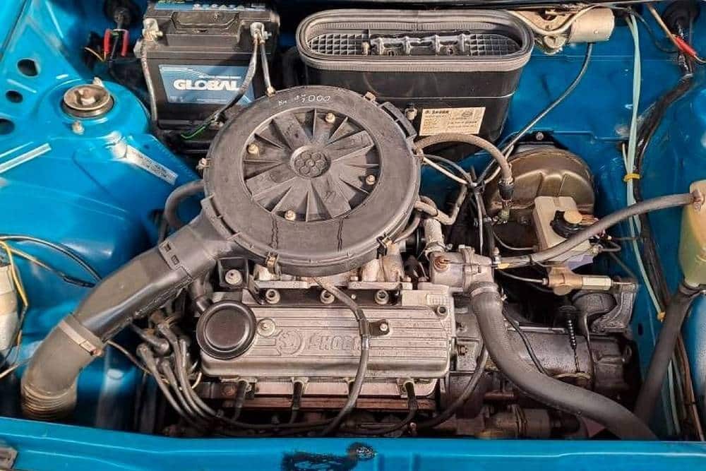 Εκπληκτικό Skoda Favorit μας ταξιδεύει στο γαλάζιο