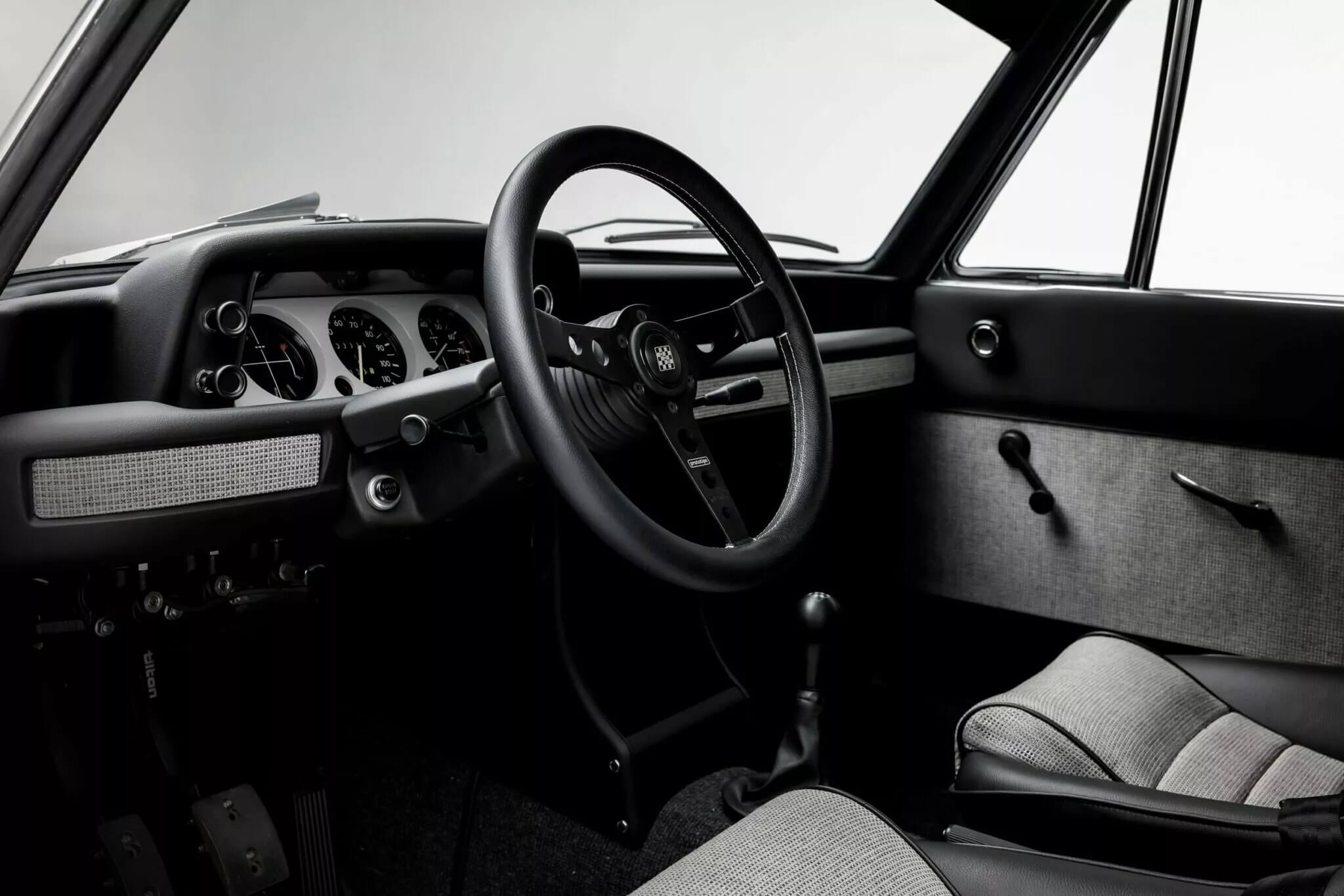 BMW 2002