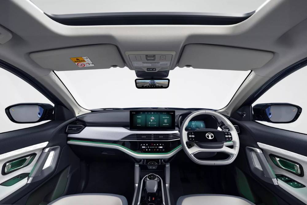 Νέο Tata Harrier.ev εντυπωσιάζει με drift mode και τεχνολογία Land Rover