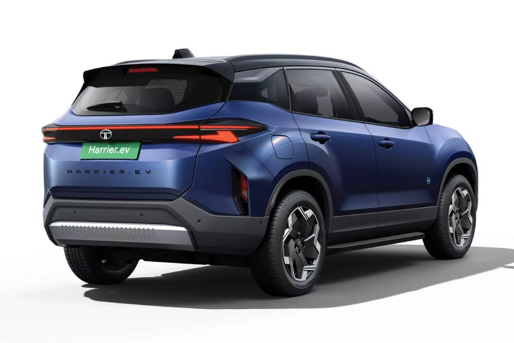 Νέο Tata Harrier.ev εντυπωσιάζει με drift mode και τεχνολογία Land Rover
