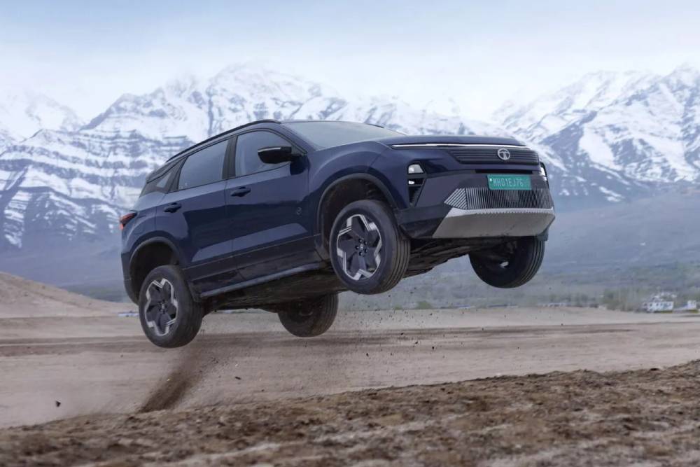 Νέο Tata Harrier.ev εντυπωσιάζει με drift mode και τεχνολογία Land Rover