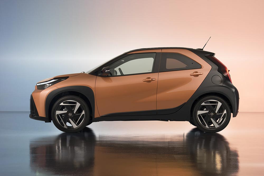 Νέο Toyota Aygo X Hybrid: Επιδόσεις με απόλαυση στο τιμόνι