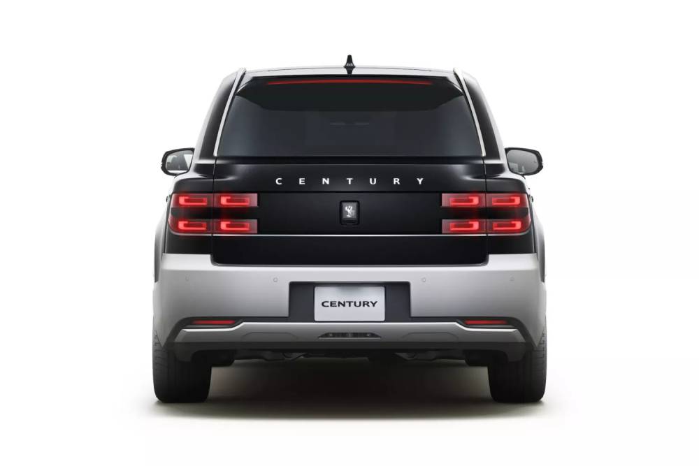 Νέο Toyota Century SUV με πολυτελείς ανέσεις προέδρου